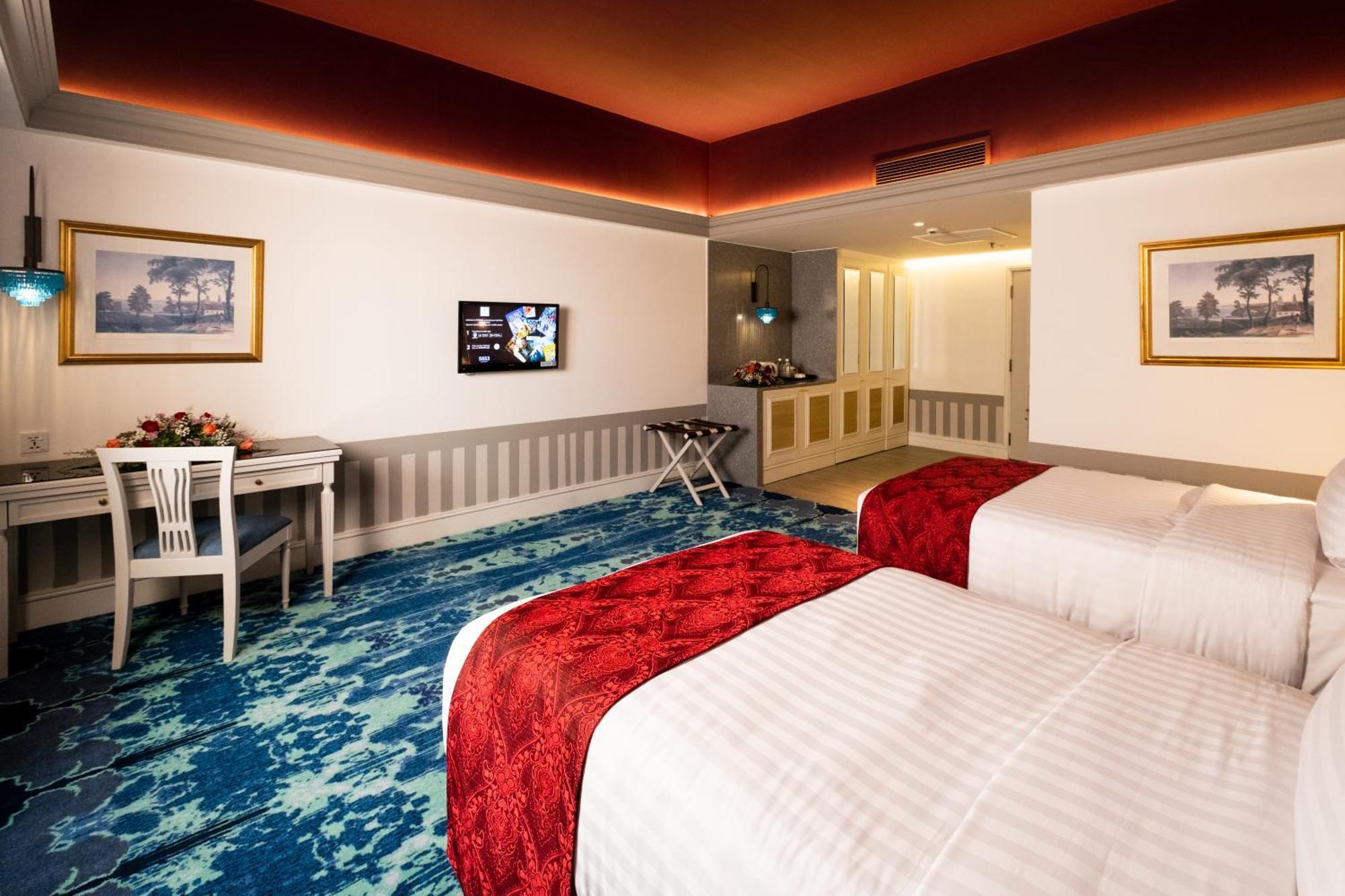 Grand Swiss-Belhotel Melaka Exterior photo