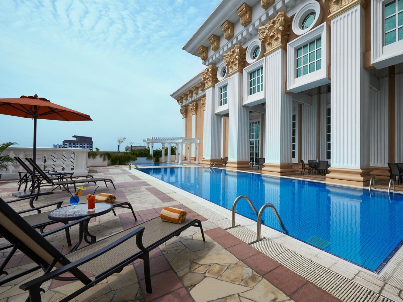 Grand Swiss-Belhotel Melaka Exterior photo